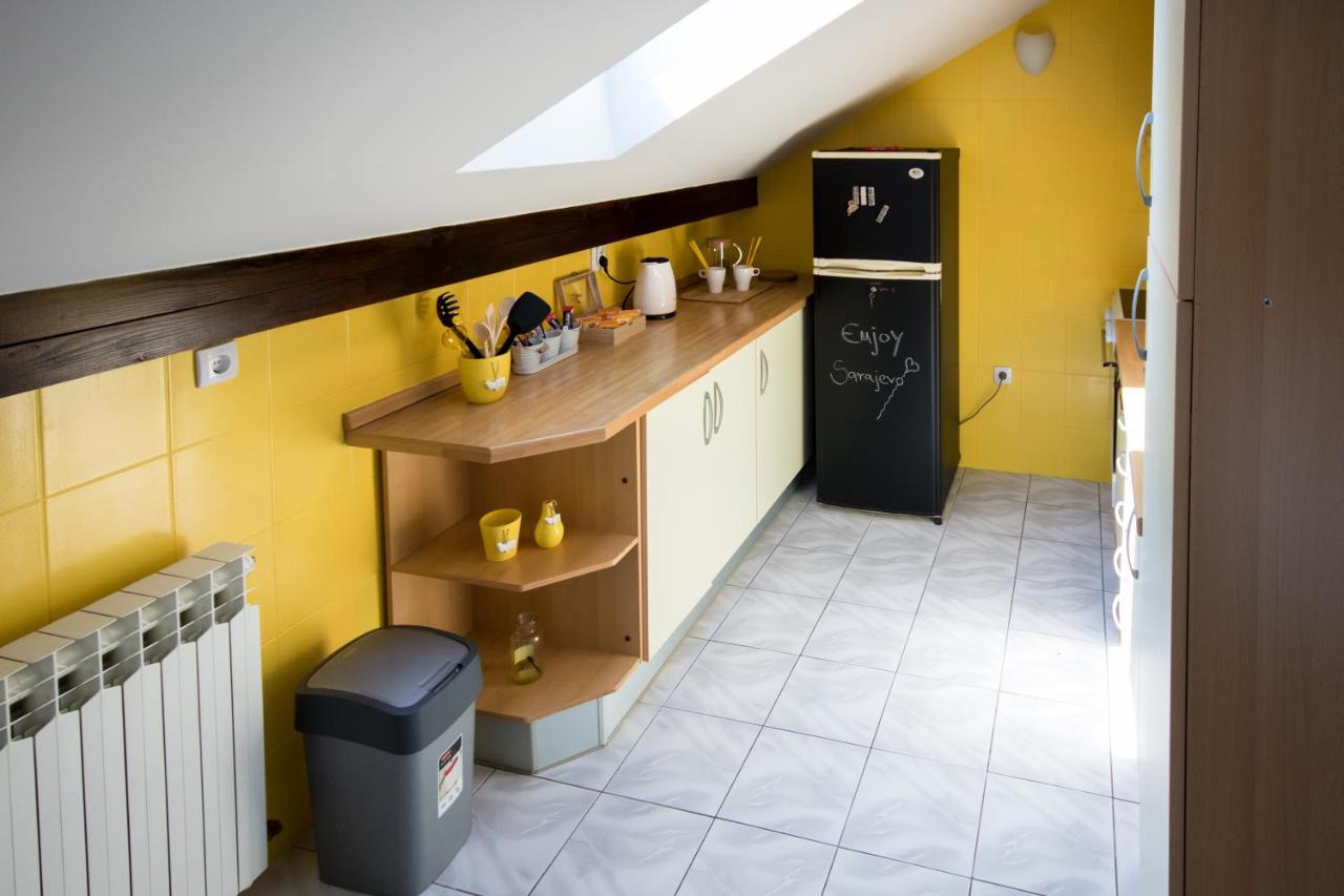 Chic Apartment In The Downtown - The Best Location Sarajevo Exterior photo